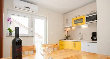 Two bedroom apartment for 3 person