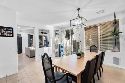Cuban inspired Mid Term Rental in the heart of Gilbert
