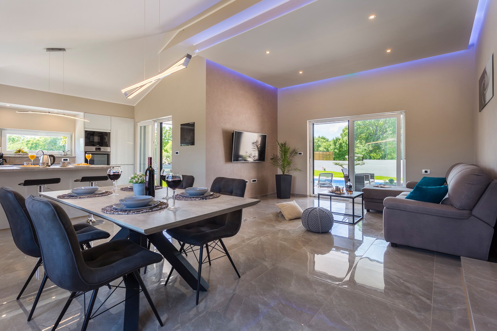 تناول الطعام