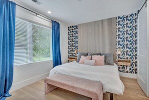 4 Schlafzimmer, Bügeleisen/Bügelbrett, Reisekinderbett, WLAN