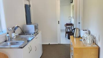 Fridge, microwave, stovetop, electric kettle