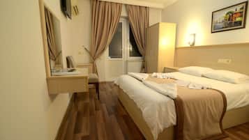 Habitación doble clásica | 1 habitación y wifi gratis