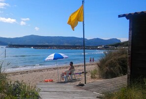 Beach - Apartamento Suite con Piscina (O Porto de Espasante)