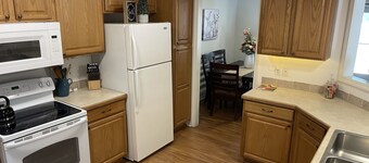 Terrific Townhome w/fenced in yard and patio