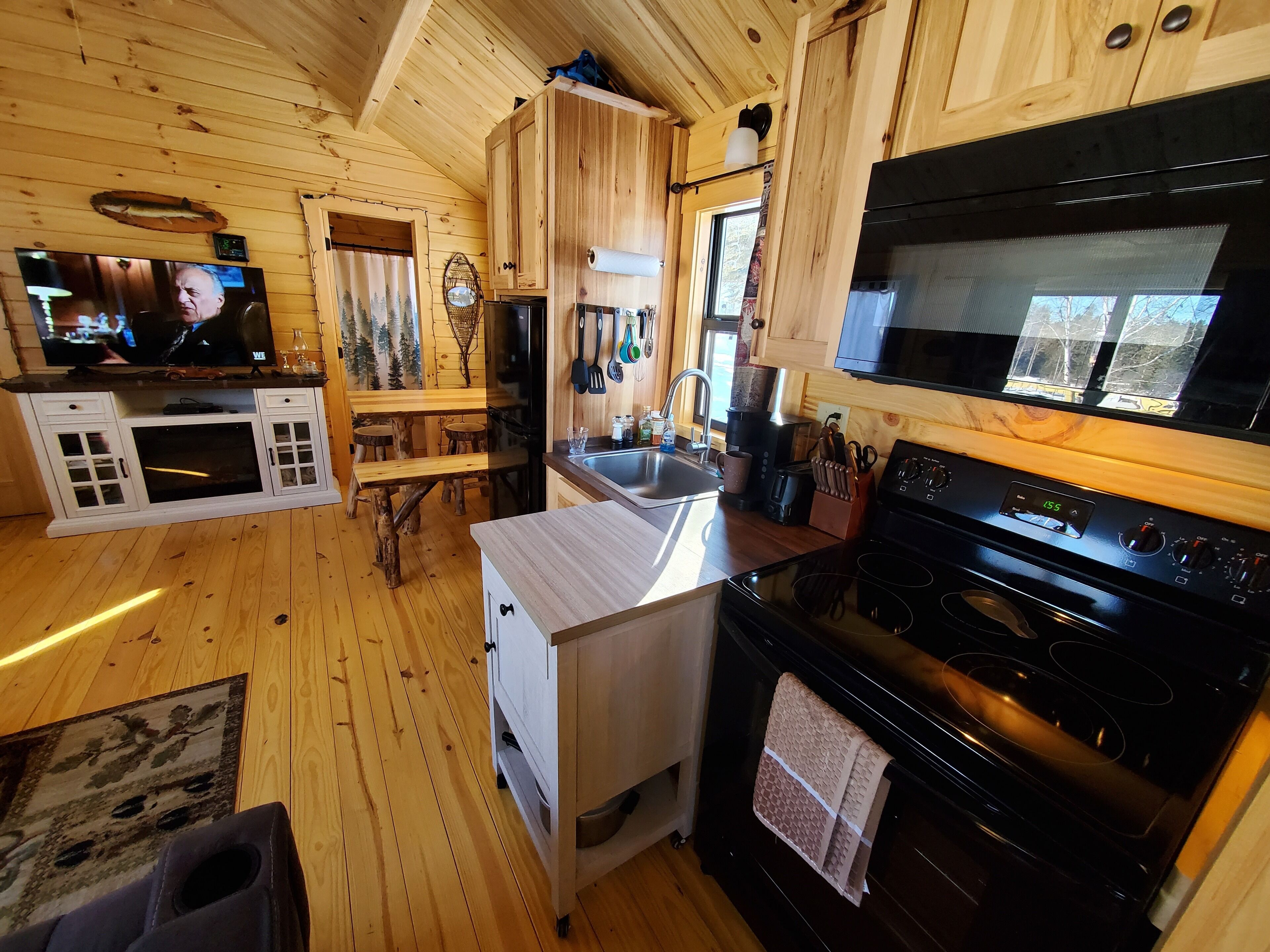 Cabin Eustis Village. Great Bear\/Bird hunting area., Eustis, ME