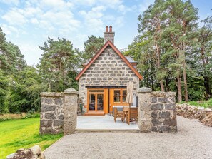 Exterior - 3 bedroom accommodation in Huntly (Huntly)