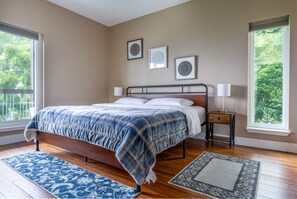 2 chambres, fer et planche à repasser, Wi-Fi, draps fournis