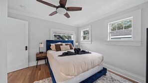 4 Schlafzimmer, Bügeleisen/Bügelbrett, Reisekinderbett, WLAN