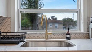 Interior - Firepit, Outdoor Dining, BBQ + Fully Fenced Yard! (Tampa)