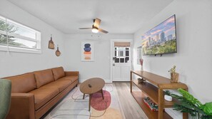 Smart TV, offices