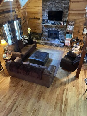 Smart TV, video games, DVD player, video library