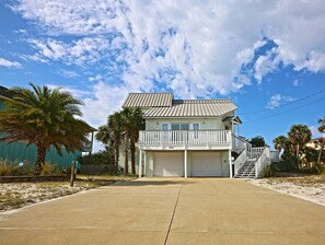 Exterior - Beachie-Private Pool! (Navarre)