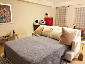 2 dormitorios, tabla de planchar con plancha, wifi gratis y ropa de cama