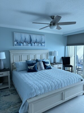 3 bedrooms, iron/ironing board, WiFi, bed sheets - NEW!!Stunning Oceanfront Mar Vista Grande #912!! (North Myrtle Beach)