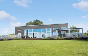 Exterior - 2 bedroom beautiful home in Fårevejle (Fårevejle)