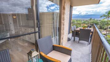 Apartemen Mewah | Balkon