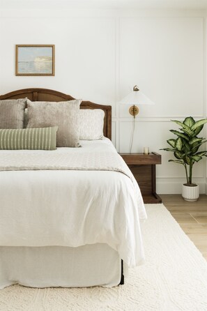 3 Schlafzimmer, Schreibtisch, Bügeleisen/Bügelbrett, WLAN