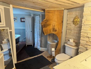 Towels, soap, toilet paper