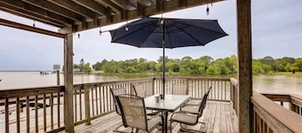 Lake House in Onalaska,TX