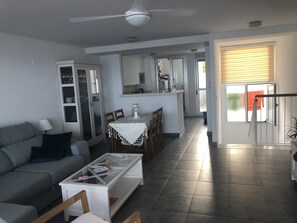 Smart TV - Ático en Parque Natural Cabo de Gata (Carboneras)
