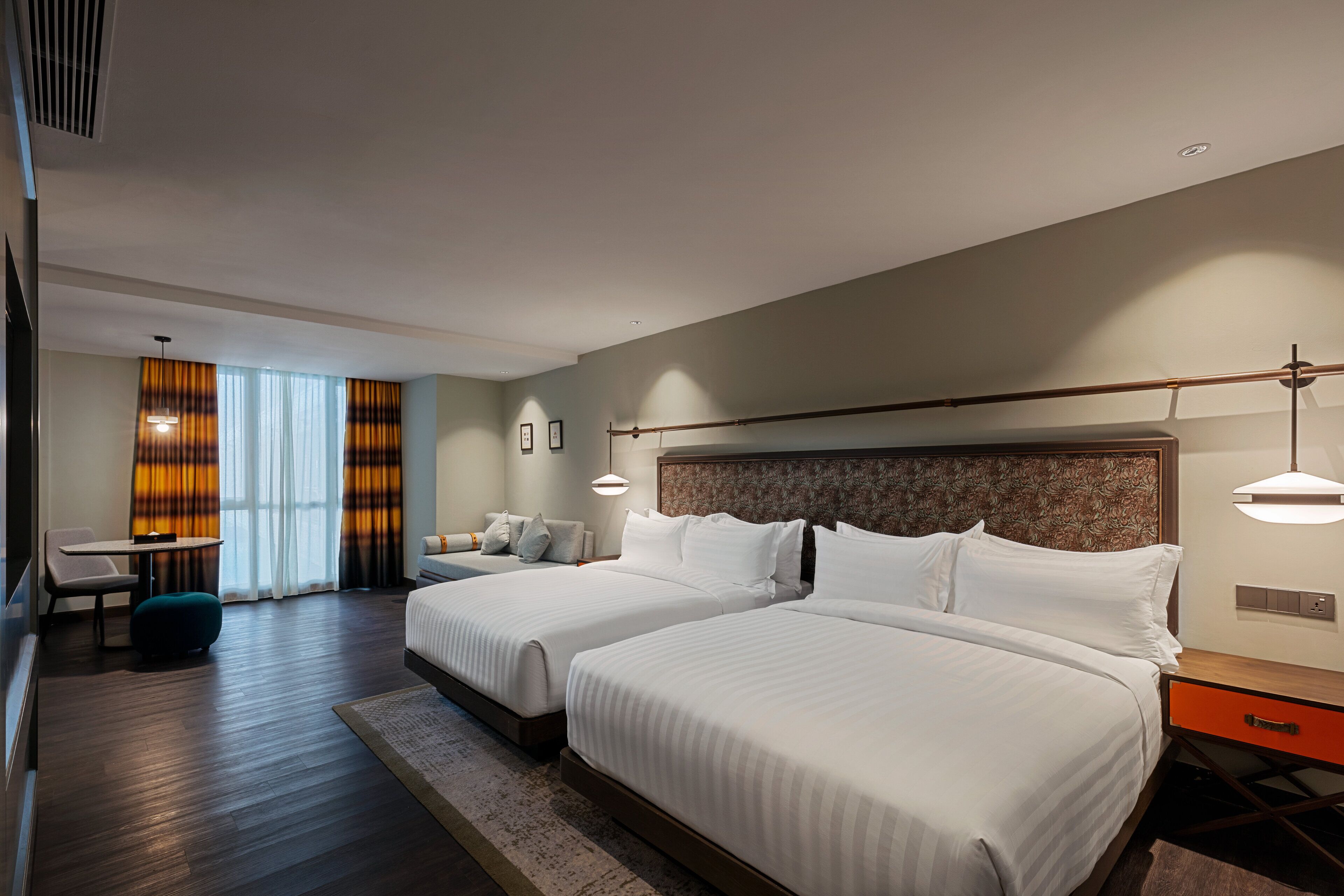 Premium bedding, in-room safe, individually decorated