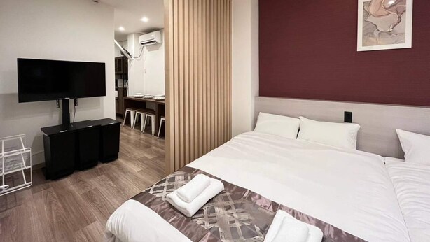 4F