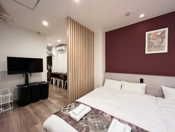 4F | 2 bedrooms, free WiFi