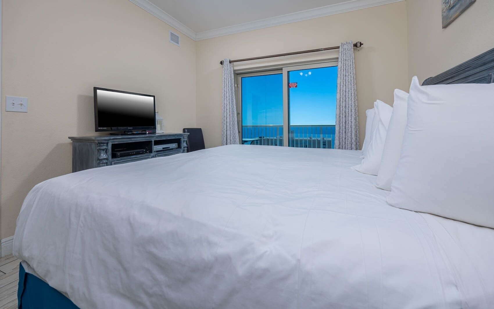 Condo, 2 Bedrooms | 2 bedrooms, free WiFi