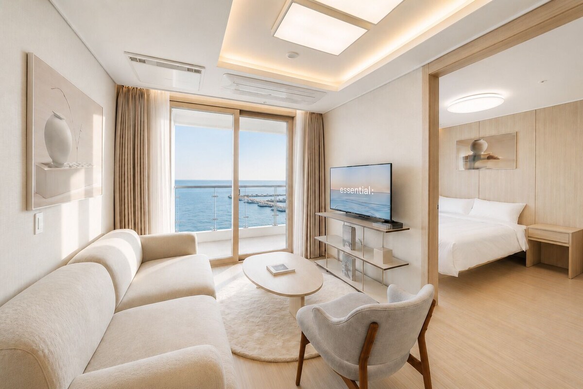 Cortinas opacas, wifi gratis, mobiliario individual