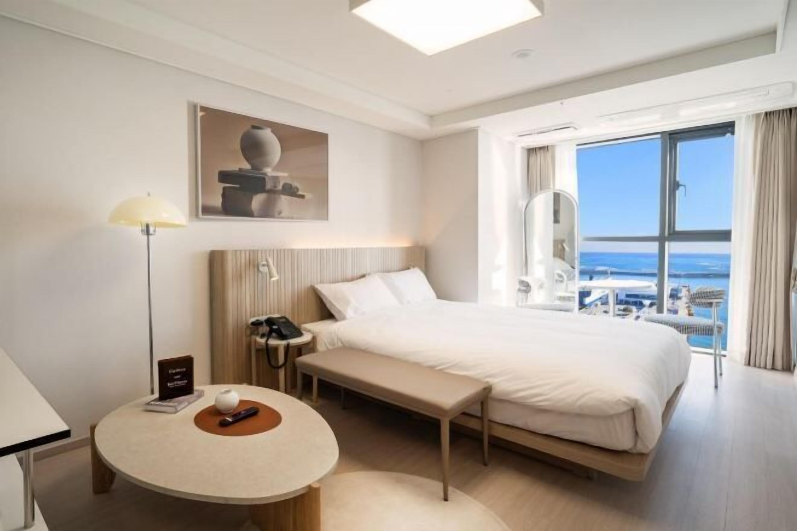 Premium bedding, individually furnished, blackout drapes, free WiFi