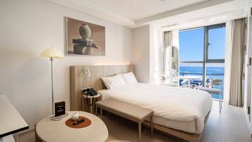 1 bedroom, premium bedding, individually furnished, blackout drapes