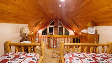 2 soverom, strykejern/-brett, wi-fi og sengetøy