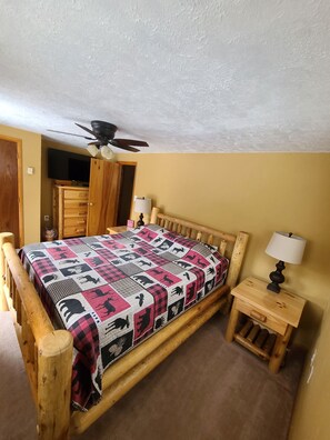 2 soverom, strykejern/-brett, wi-fi og sengetøy