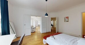 5 soverom, strykejern/-brett, wi-fi og sengetøy