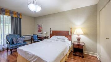 1 chambre, fer et planche Ă repasser, Wi-Fi gratuit, draps fournis