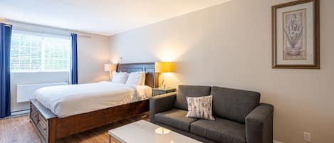 1 chambre, fer et planche Ă repasser, Wi-Fi gratuit, draps fournis