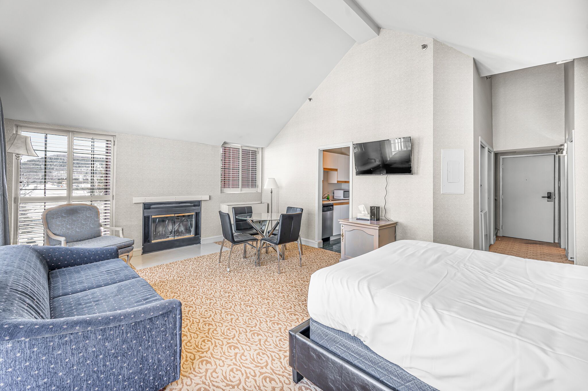 1 chambre, fer et planche à repasser, Wi-Fi gratuit, draps fournis