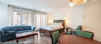 Studio avec cuisine très beau 04