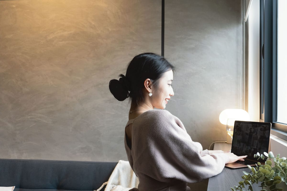 Premium Dual Key | Woonruimte | Een 42-inch smart-tv met kabelzenders, Netflix en streamingdiensten