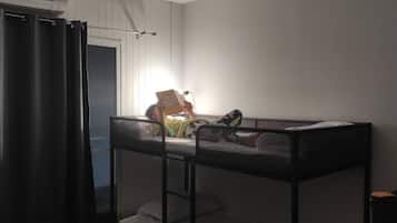 7 室のベッドルーム、WiFi、ベッドシーツ