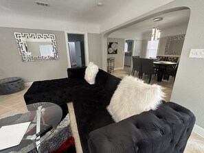 Smart TV, fireplace, books - Insta-Worthy! Just Remodeled! Private Home! Luxurious & Brand New  (San Bernardino)