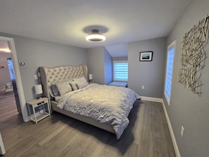 1 bedroom, in-room safe, iron/ironing board, free WiFi