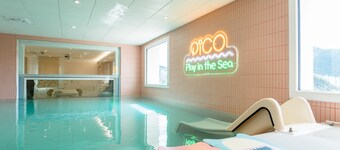 Pico Kids Pool Villa