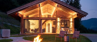 Luxury chalet with swimming pond and sauna