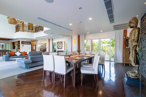 Vila exclusiva | Sala de jantar