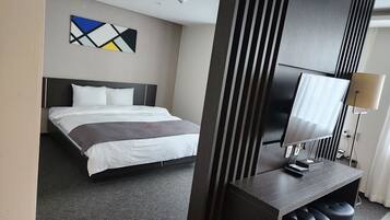 Deluxe Double Room | Free WiFi