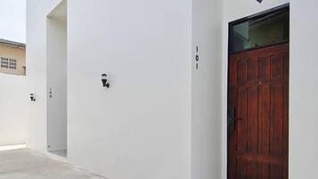 Dortoir partagé | Détail de l’extérieur