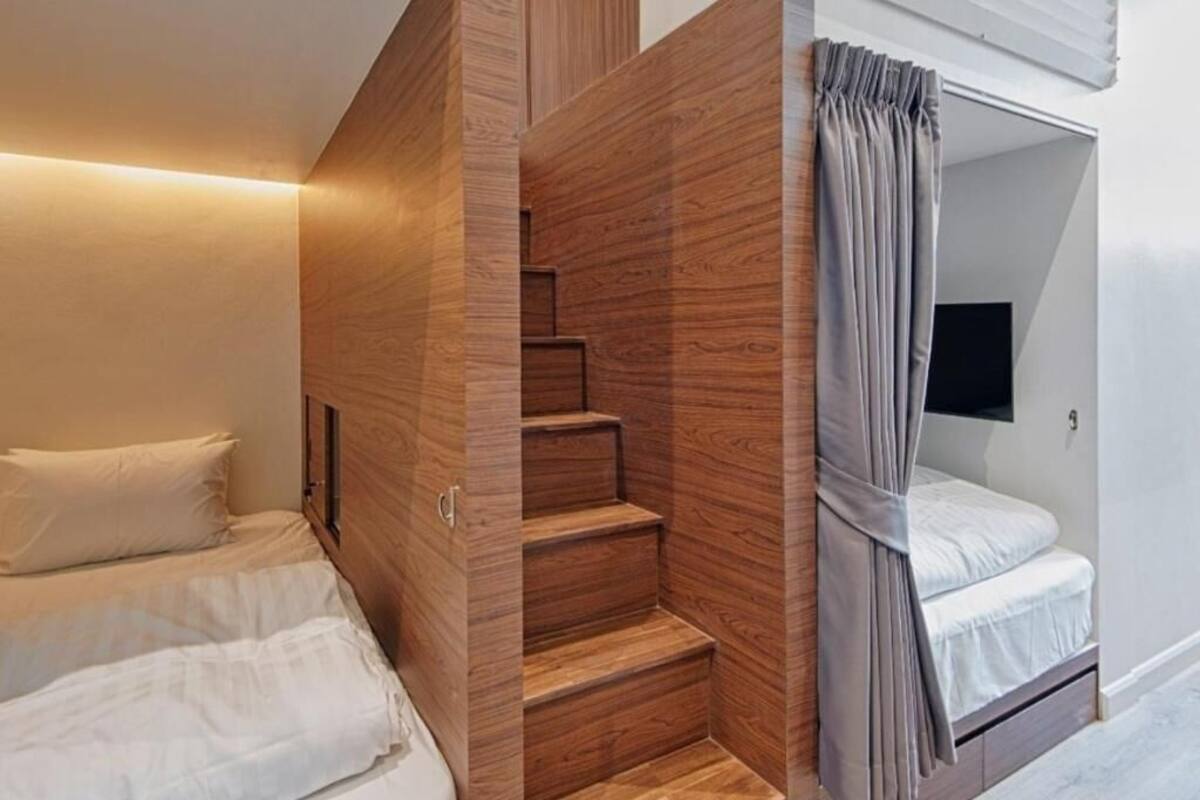 In-room safe, blackout drapes, iron/ironing board (on request)