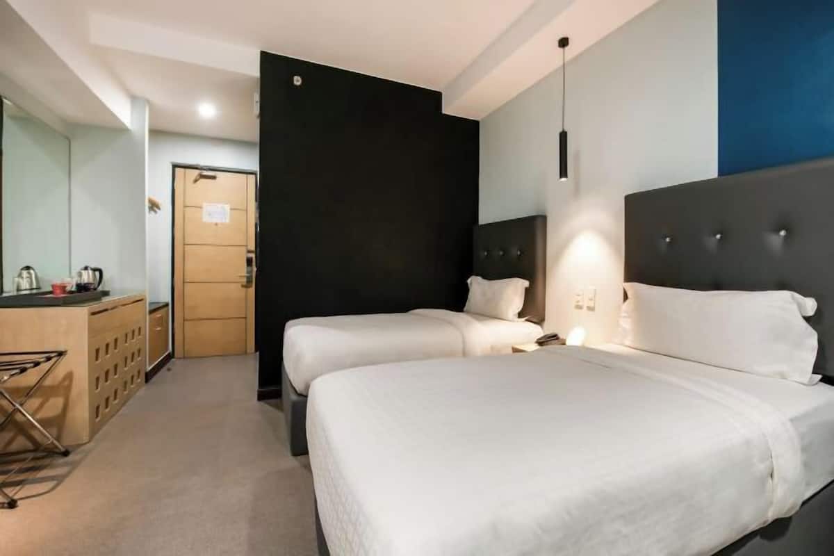 In-room safe, desk, soundproofing, WiFi (free)