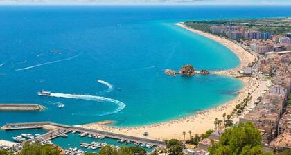 Masía Rural Totalmente Reformada con Piscina Privada y a 15 Minutos de la Playa